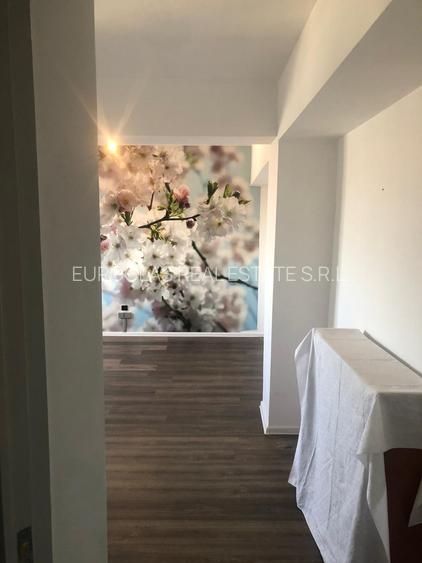 Garsoniera decomandata - Tomis I/Amfiteatru - 78.000 euro (Cod E2+E7) - 2