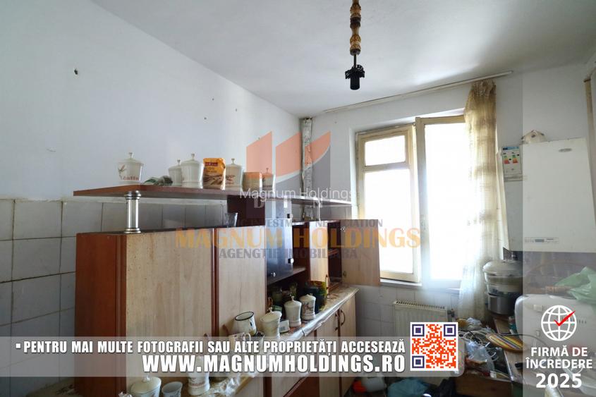 Apartament 3 camere, 2 bai, 2 balcoane, centrala termica, Razboieni - 12