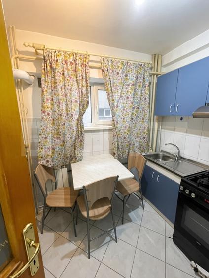 Apartament 3 camere, 64 mp, etaj intermediar, cartier George Enescu