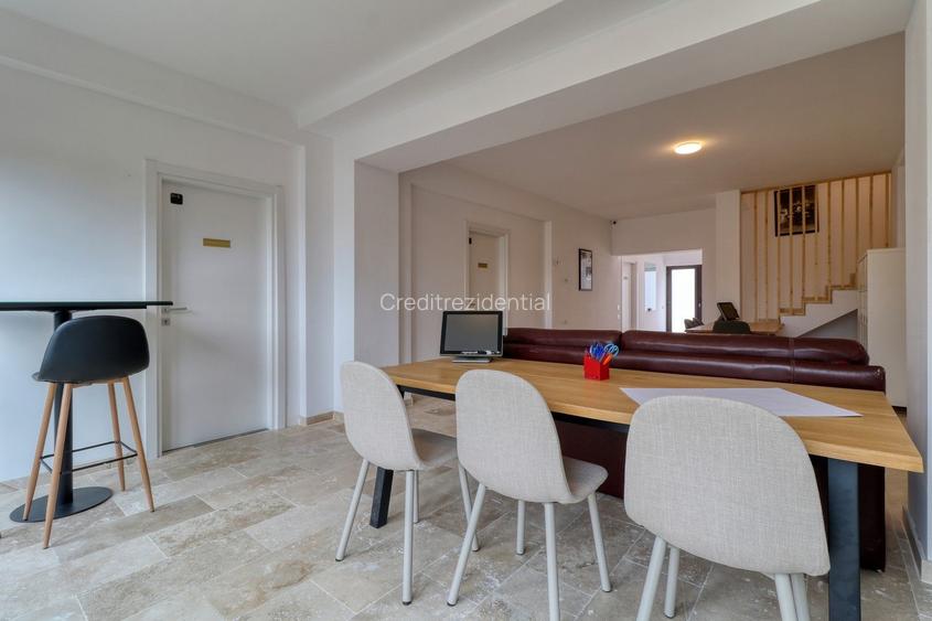 Vilă individuală- P+1+M | 19 camere | 400 mp utili/ 8 parcari - 6