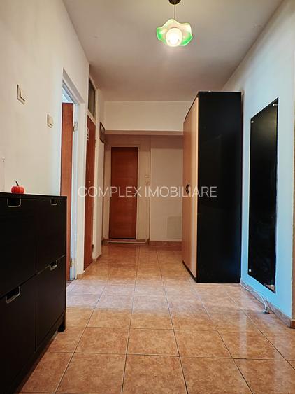 Vitan Mall | Unirii | Nerva Traian | Spatios cu centrala si vedere panoramica - 13