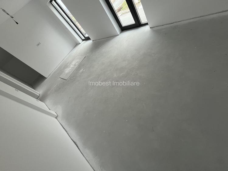 Oportunitate! Vila P+M inalta, 4 camere, independent energetic, Valu lui traian! - 8