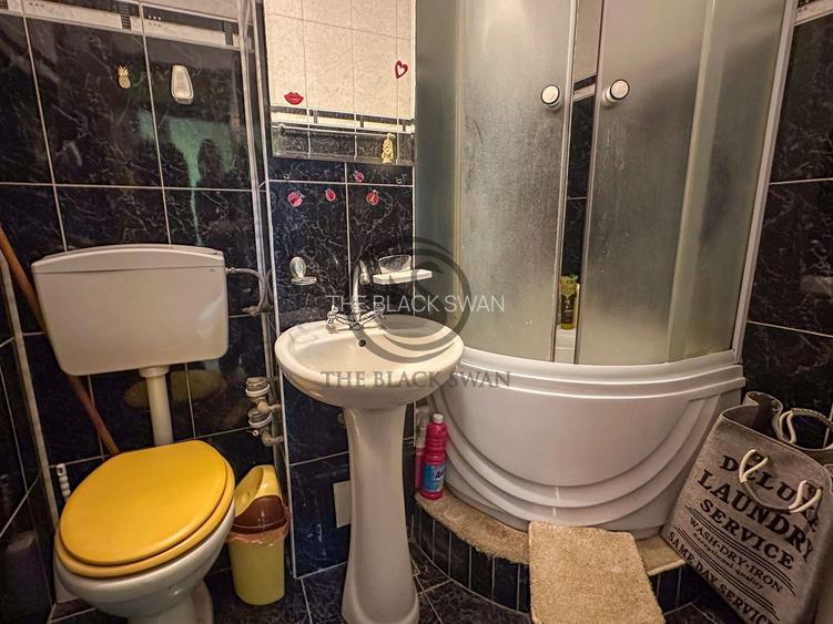 Apartament cu 3 camere de vanzare | Mobilat | Malu Rosu | Comision 0% - 12