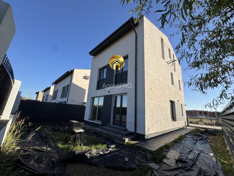 Vila Individuala P+1+M in Complex Nou - 235mp teren - 2