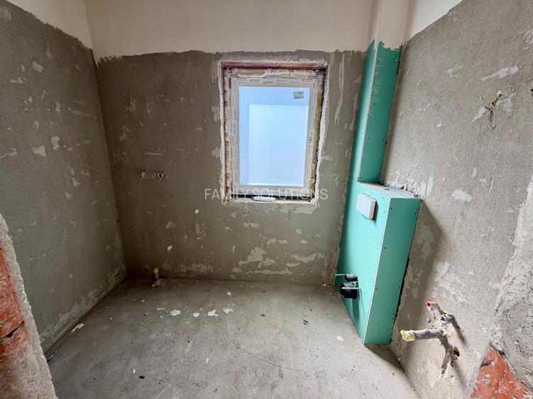 Casa noua P+1+M 6 cam. Util 164mp. Teren 250mp - 20