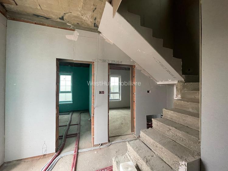 Duplex 4 camere despartit prin camera tehnica Calea Medves Mosnita - 3