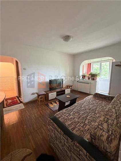 Apartament 2 camere cf 2 semidecomandat zona Micro 14 - 3