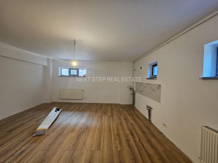 Apartament nemobilat - ideal spatiu comercial - 6