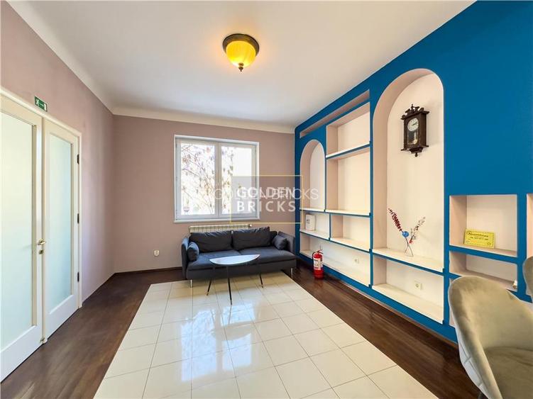 Piata Victoriei | Buzesti | 5 Camere | Curte | Vila Reprezentativa - 3