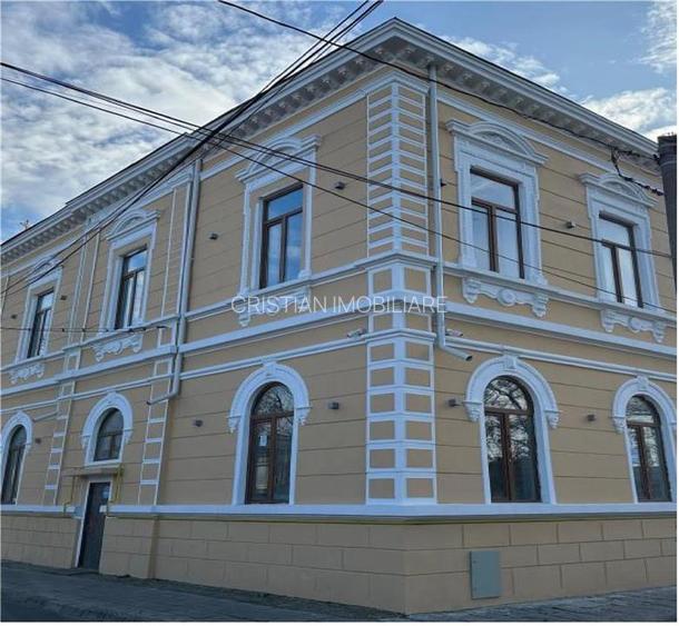 Casa P+1 ULTRACENTRALA  434mp construiti deschidere dubla - 2