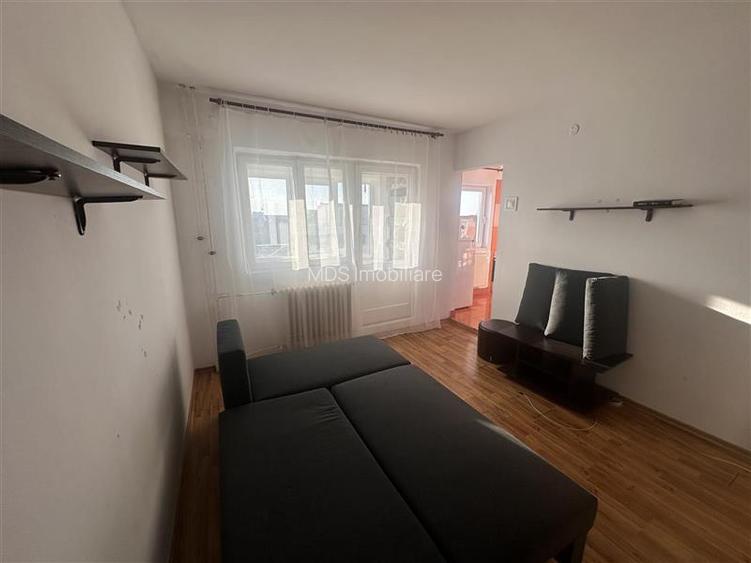 Mobilat si utilat la etajul 3 in zona Girocului - 6