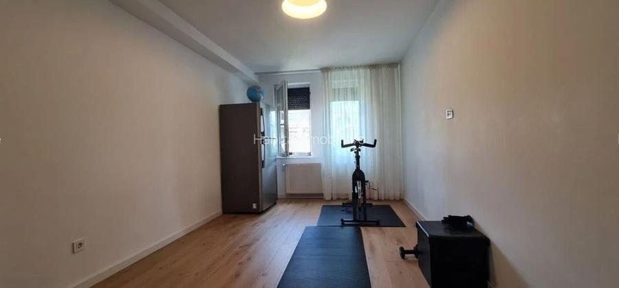 Casa tip triplex finisata mobilata, semineu 120 mp, teren 225 mp, Iris - 21