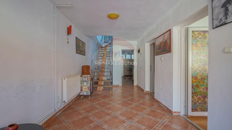 PODUL LUI GRID 13 | CASA 4 CAMERE CU DOUA BAI SI PRIVELISTE | SCHEI - 8