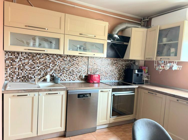 4 Camere | 96MP | Calea Vitan | Centrală | 2 Parcări | Renovat/Mobilat/Utilat - 10
