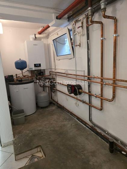 Vila de inchiriat - 36