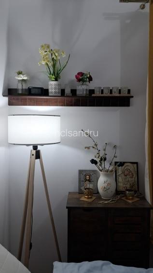 Unic proprietar vand Studio cochet renovat si mobilat in stil unic minimalist .. - 2