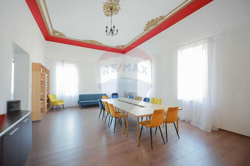 Spațiu Comercial + Birouri de Închiriat – 235 mp – Ultracentral - 17