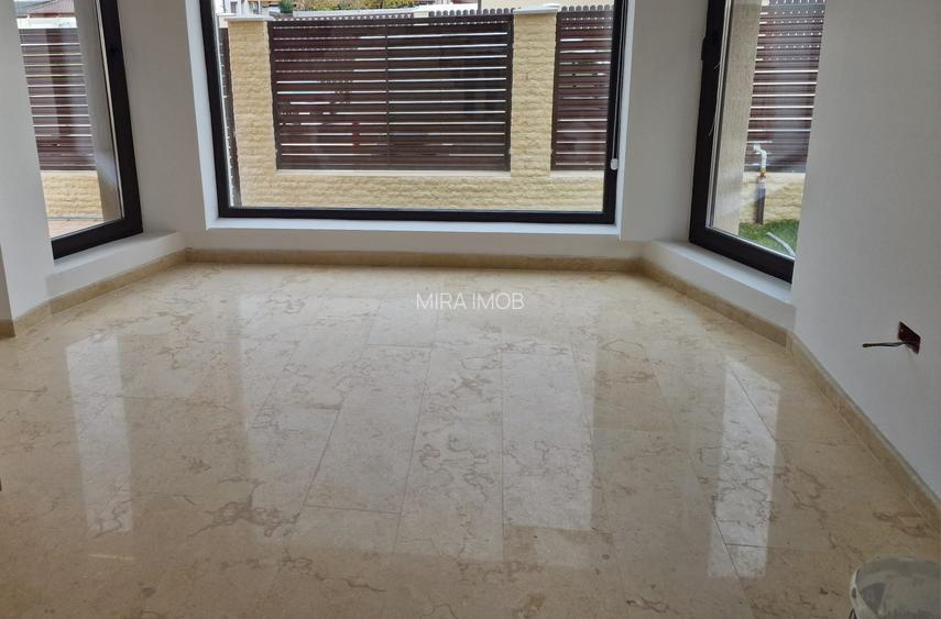 Vilă individuală P+1+M, proiect deosebit, curte 330 mp - 2