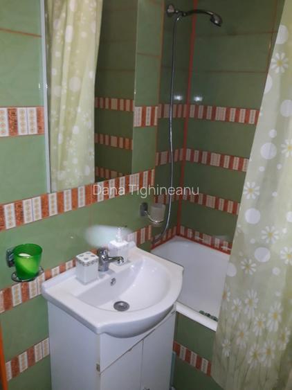 &Icirc;nchiriez apartament cu 3camere in Racadau str Jepilor - 6