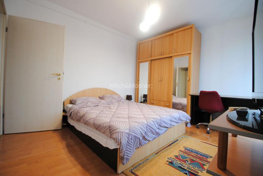 Apartament cu 3 camere de vanzare, in zona Medicina - 5
