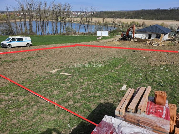 teren intravilan, langa lac Dumbrava / Ciurbesti, la doar 7 km Podu Ros  - 6