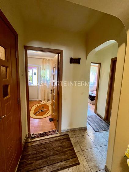 Apartament 3 camere, decomandat Inel 1,  zona Eden 89.000  € - 14