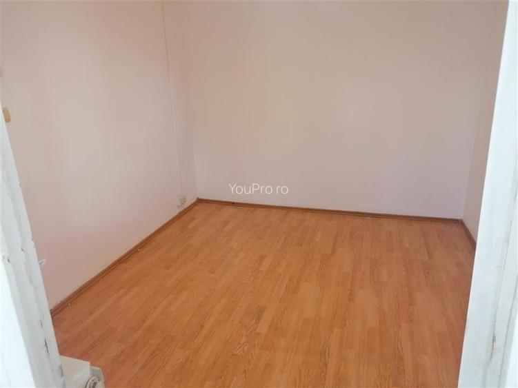 Etaj 1 cu Centrala Bloc Izolat - 9