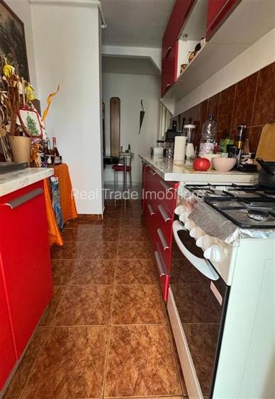 Apartament 3 camere decomandat etajul 1 Astra - 8