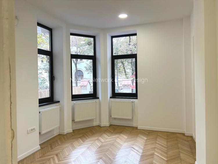 Vila recent renovata cu arhitectura superba pentru activități profesionale - 3