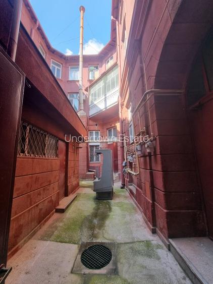 Casa lui Nicolae Dinischiotu - 60 camere - Imobil Istoric - 9