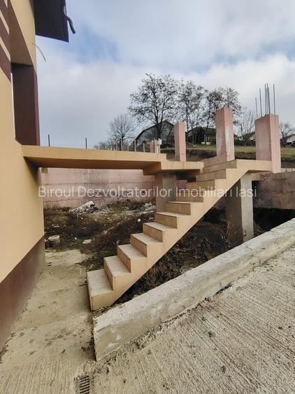 Casa, 146 mp utili, 500 mp teren, Hlincea - 2