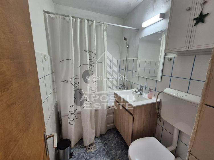 Apartament cu o camera in zona Complexului Studentesc , decomandat - 5