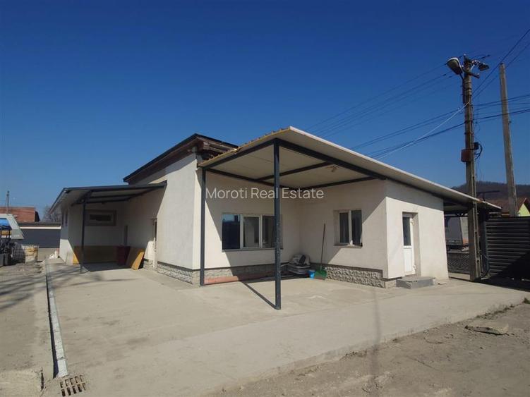 Spatiu servicii la Drum European - 6