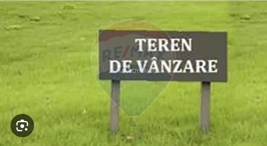 Teren de vanzare  5.000 mp langa Roca Bruna - 2