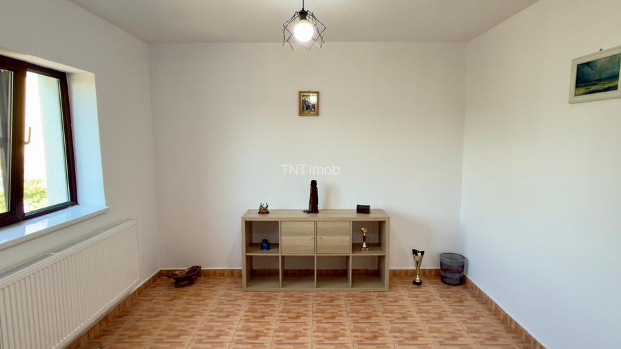 Casa Individuala | 5 camere | 2 Bai | P+1 | Renovata | Teren 500mp | Sat Snagov - 19