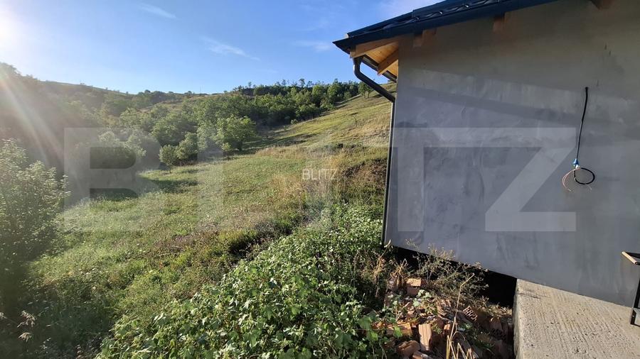 Casa pe un nivel, cu teren 2997 mp, panorama superba,Suceagu - 4