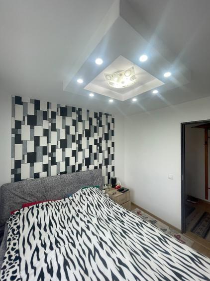 Apartament de 2 camere semidecomandat, 55 mp, etaj 4 cu acoperis, Sasar