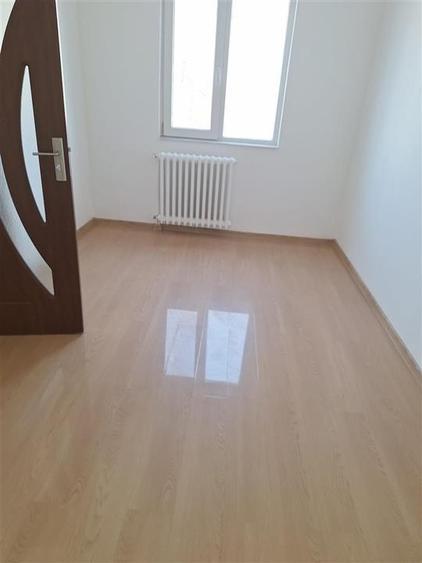 Apartament 3 camere Alexandru cel Bun