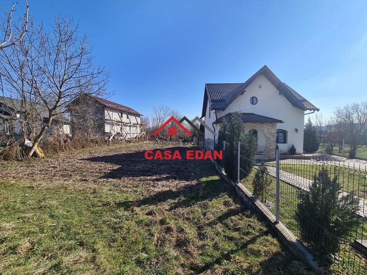 Teren intravilan in Banesti--586mp--37.900e