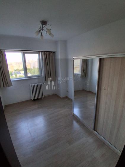 OCAZIE 3 CAMERE METROU GORJULUI 4 minute