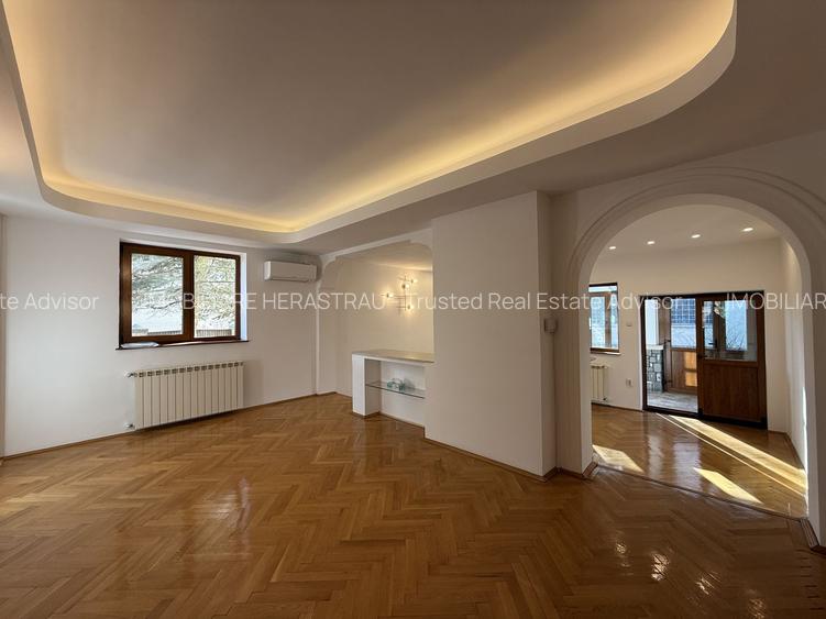 Vila spațioasă în Sisesti | 600 mp | 9 locuri de parcare | Teren 1500 mp - 5