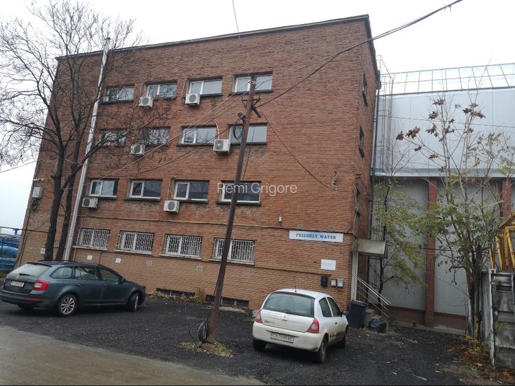 Spatiu birouri Republica Hala Laminor 100 plus 100mp  - 8