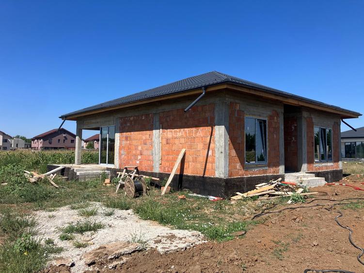 CASA LA ROSU IN COMPLEX DE 20 de CASE INDIVIDUALE in Corbeanca - 41