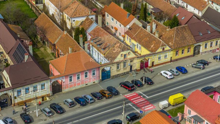 Apartament 7 camere ULTRACENTRAL in casa- Codlea! - 2