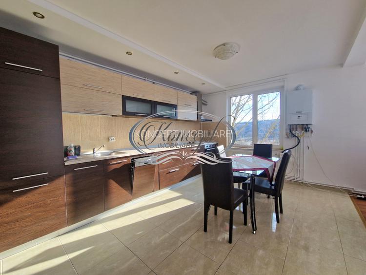 Apartament spatios cu parcare, in zona Bazei Sportive Gheorgheni - 3