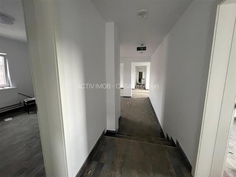 Lugoj, Pensiune 16 Cam., 850 Mp, Renovata Str. Principala - 28