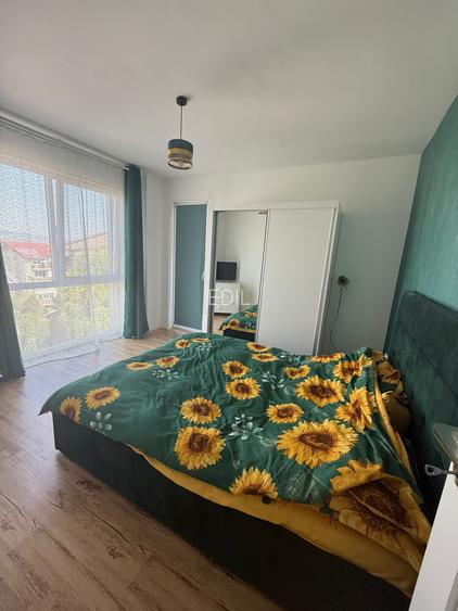 Apartament 3 camere semidecomandat zona Fagului - 4
