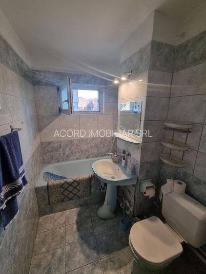 Casa de cultura-apartament 3 camere decomandat cu gaze - 13