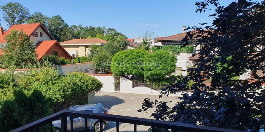 Sect 1, Bucuresti-Vila langa padurea Baneasa, zona Liceul Francez/COMISION 0 - 2