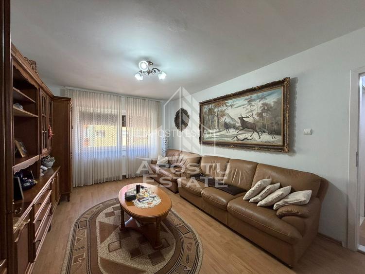Apartament cu 3 camere, garaj, de vanzare, zona Plavat I I,Timisoara - 4